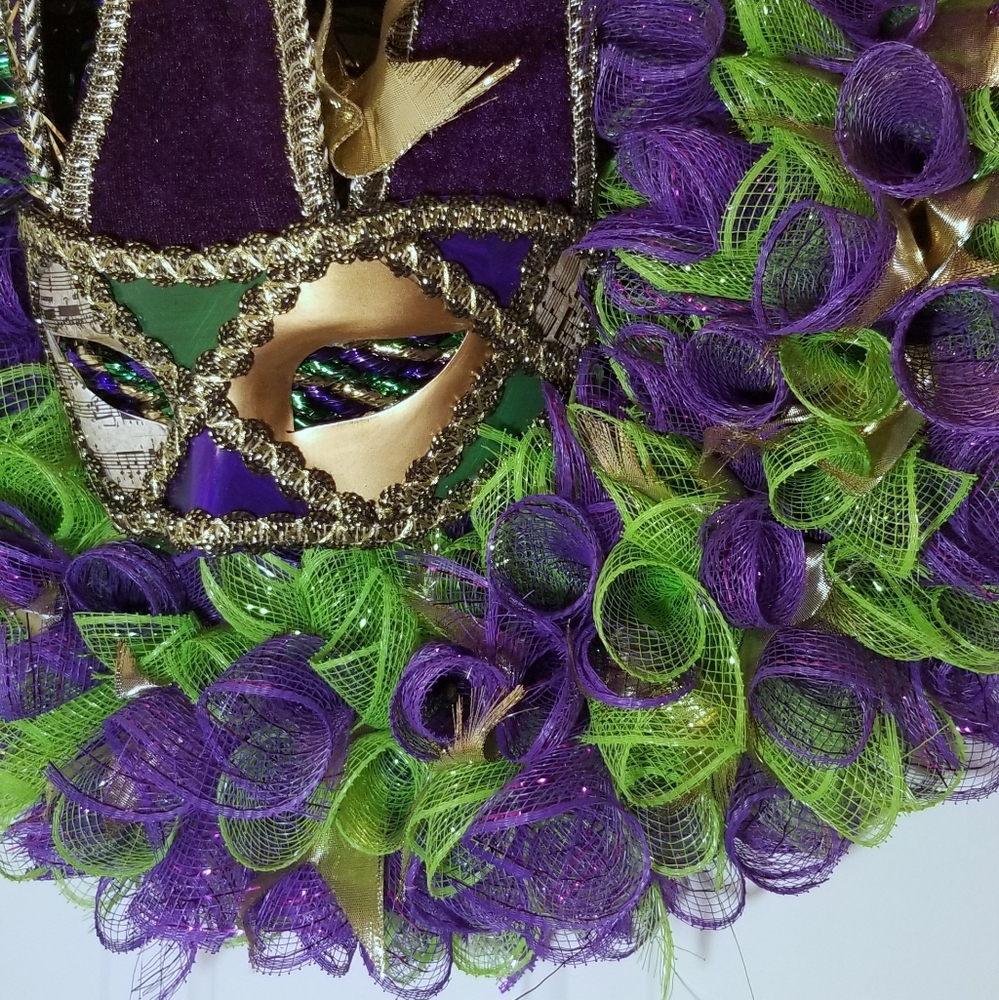 Mardi Gras Jester Mask Wreath